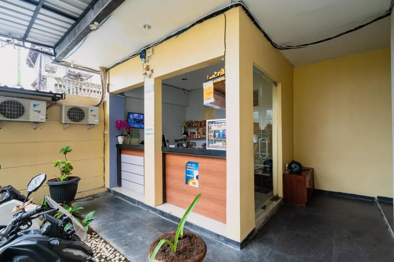 Guesthouse Cempaka Putih Seminyak  Guest house
