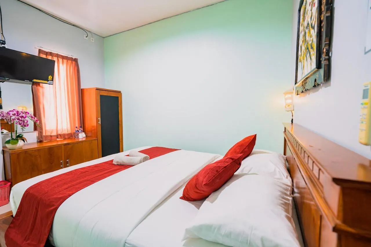Guesthouse Cempaka Putih Seminyak  Guest house Seminyak (Bali)